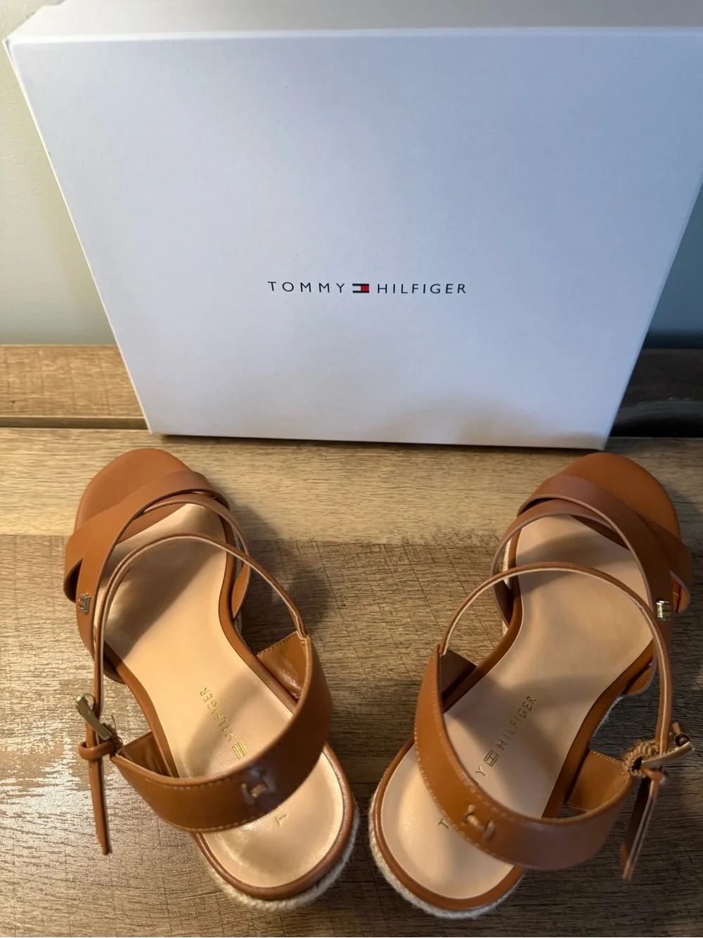 Tommy Hilfiger tommy hilfiger